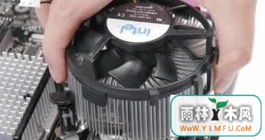 开箱摘除风扇 开箱摘除风扇